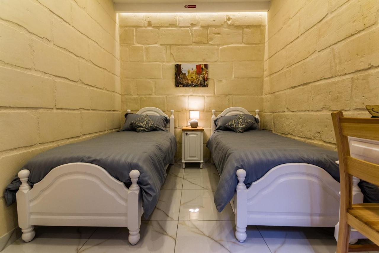 Ta' Gilard - Lovely Renovated Holiday Home Żabbar Exteriér fotografie